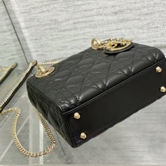 Sleek Black Leather Mini Handbag - Picture 3 of 5